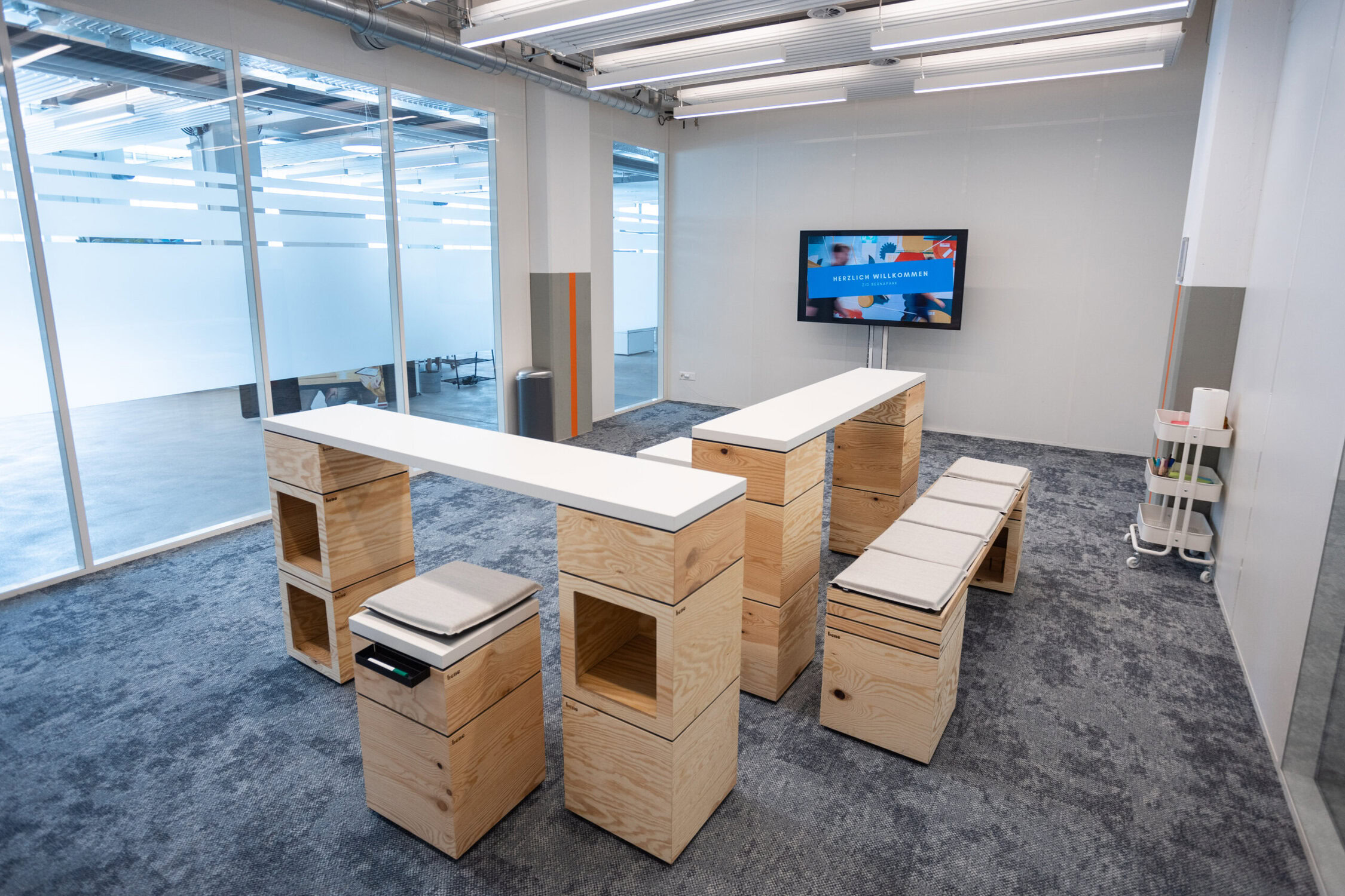 Office / Meeting Raum